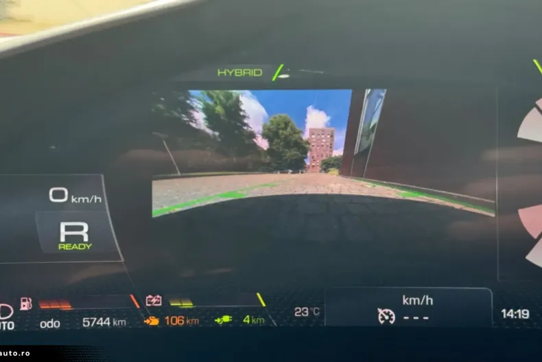 Ferrari SF90 din 2021 cu 5.800 km - oferta FER167263 - foto 12