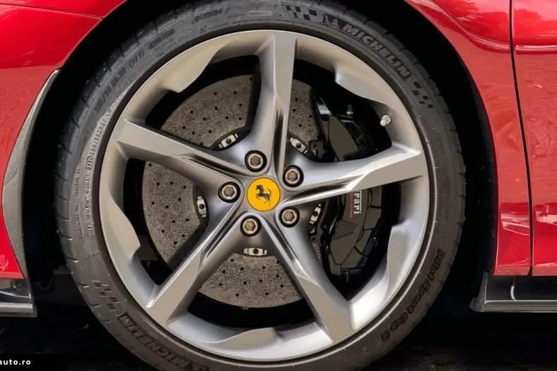 Ferrari SF90 din 2021 cu 5.800 km - oferta FER167263 - foto 13