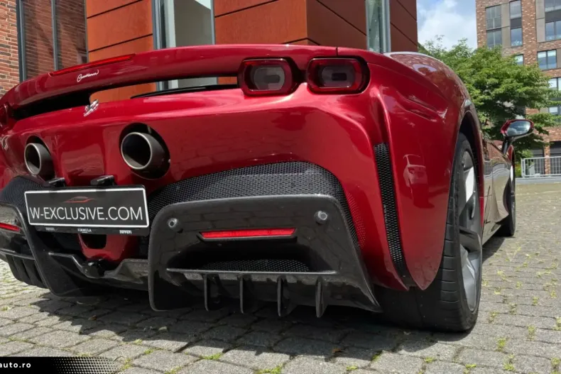 Ferrari SF90 din 2021 cu 5.800 km - oferta FER167263 - foto 14