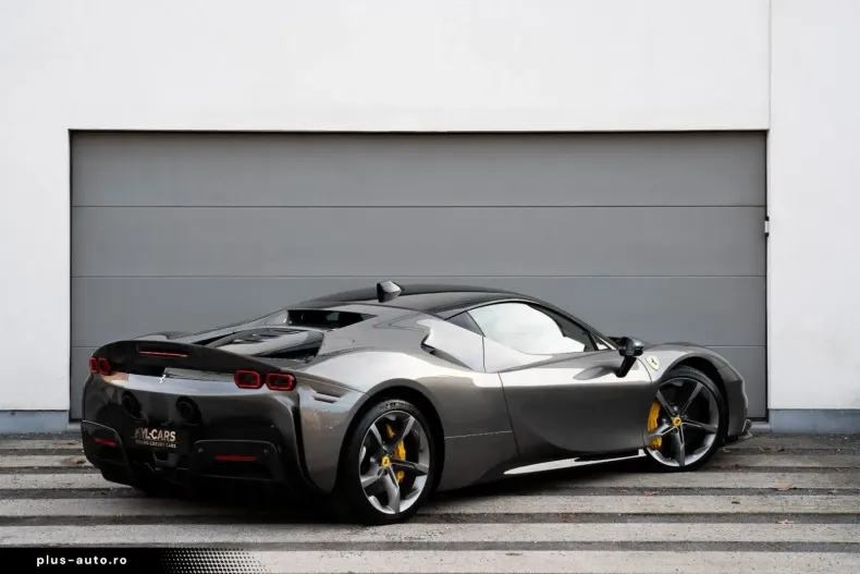 Ferrari SF90 din 2021 cu 9.500 km - oferta FER167264 - foto 6