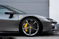 Ferrari SF90 din 2021 cu 9.500 km - oferta FER167264 - foto 9