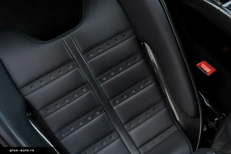 Ferrari SF90 din 2021 cu 9.500 km - oferta FER167264 - foto 30