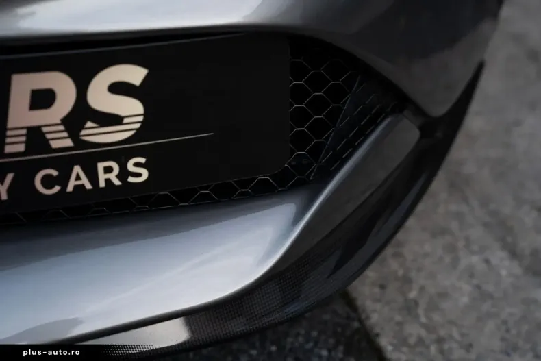 Ferrari SF90 din 2021 cu 9.500 km - oferta FER167264 - foto 35