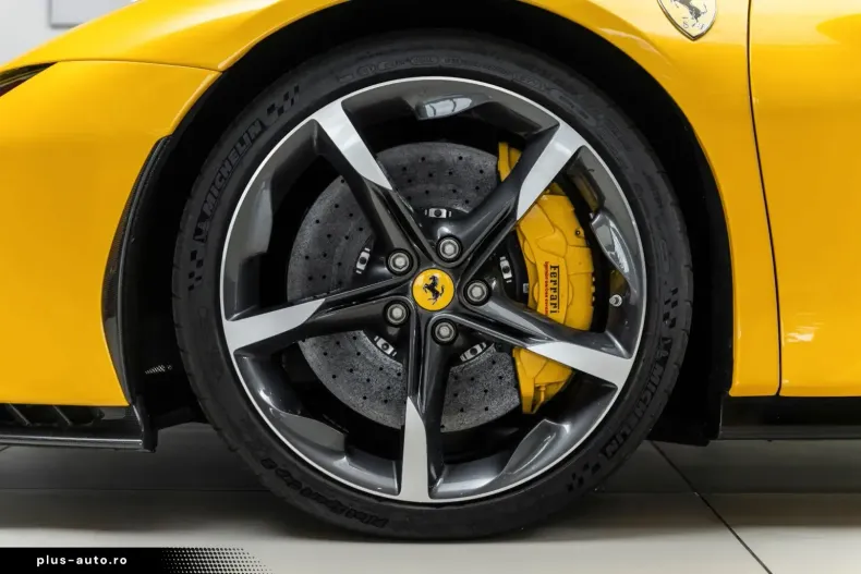 Ferrari SF90 din 2023 cu 6.310 km - oferta FER167265 - foto 9