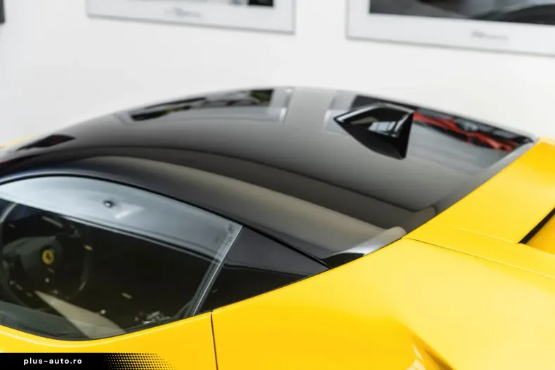 Ferrari SF90 din 2023 cu 6.310 km - oferta FER167265 - foto 12