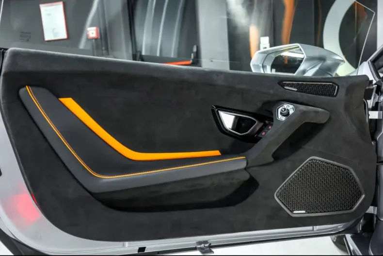 Lamborghini Huracán din 2024 cu 3.775 km - oferta LAM167267 - foto 9