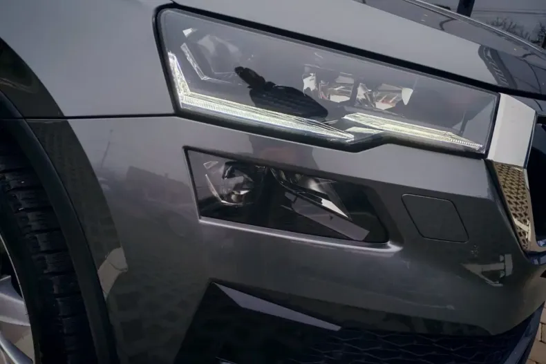 Skoda Karoq din 2025 cu 4.100 km - oferta SKO167273 - foto 9