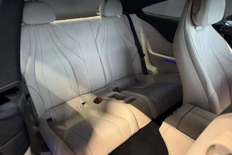 Mercedes-Benz CLE 300 din 2025 cu 10.842 km - oferta MER167283 - foto 11