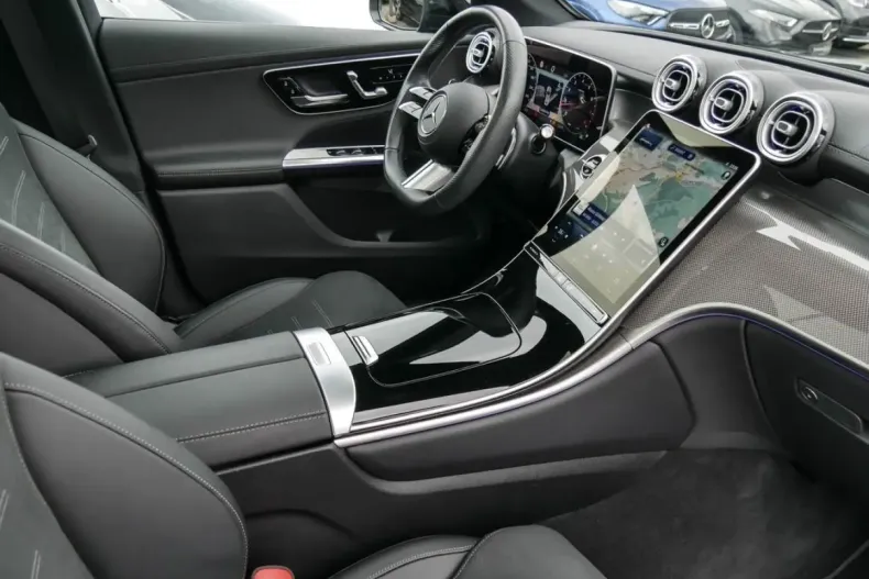 Mercedes-Benz GLC 300 din 2024 cu 13.863 km - oferta MER167290 - foto 3