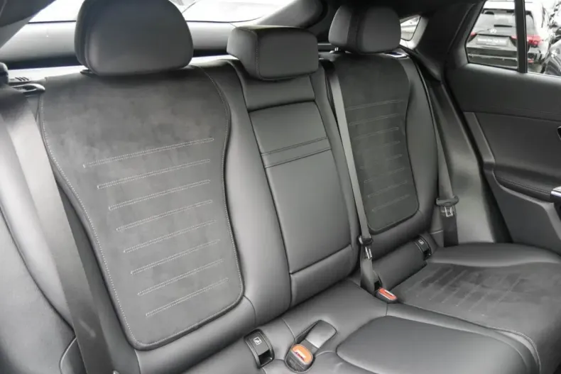 Mercedes-Benz GLC 300 din 2024 cu 13.863 km - oferta MER167290 - foto 4