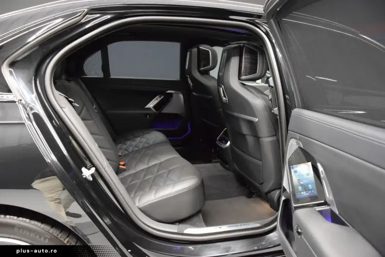 BMW 740 din 2024 cu 12.600 km - oferta BMW167293 - foto 22