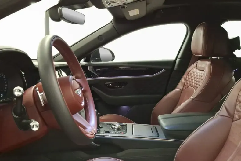 Bentley Flying Spur din 2024 cu 7.000 km - oferta BEN167301 - foto 2