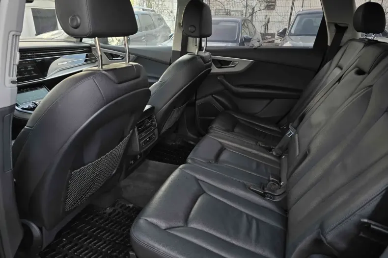Audi Q7 din 2021 cu 60.872 km - oferta AUD167302 - foto 17