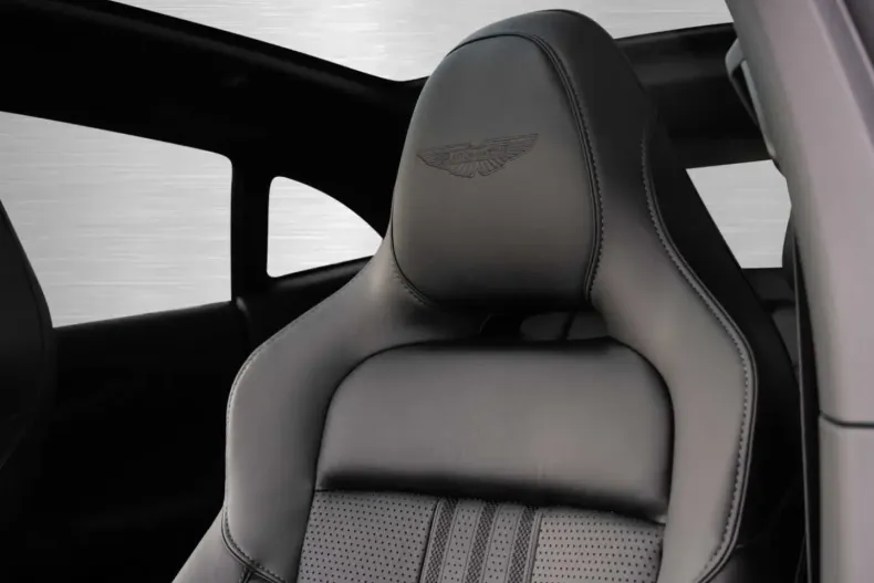 Aston Martin DBX din 2025 cu 34.100 km - oferta AST167305 - foto 30