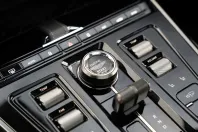 Aston Martin DBX din 2025 cu 34.100 km - oferta AST167305 - foto 37