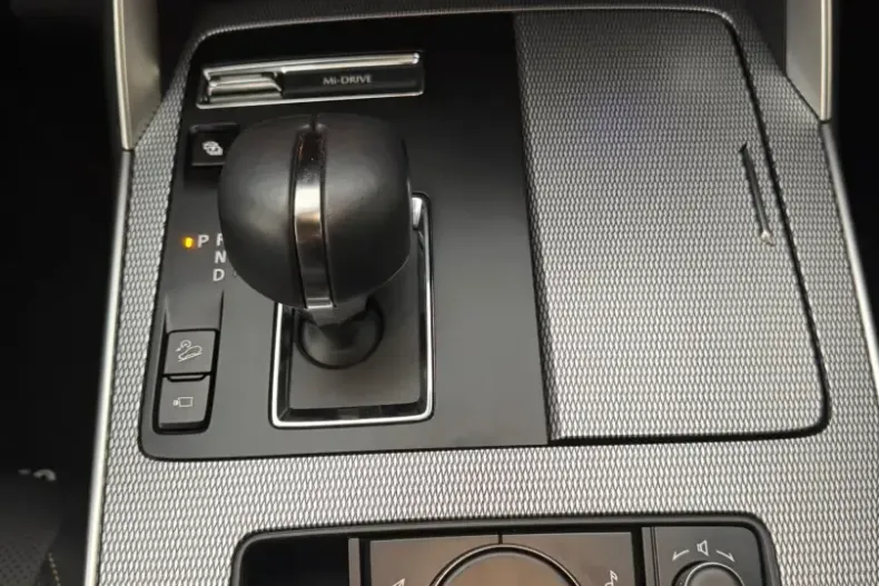 Mazda CX-60 din 2025 cu 20.887 km - oferta MAZ167309 - foto 15