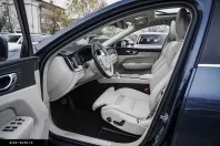 Volvo XC60 din 2022 cu 147.930 km - oferta VOL167311 - foto 8