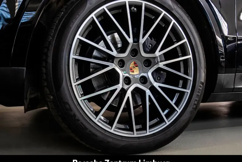 Porsche Cayenne din 2023 cu 43.900 km - oferta POR167324 - foto 6