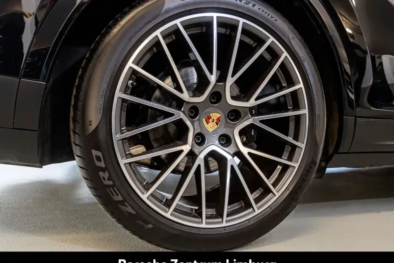 Porsche Cayenne din 2023 cu 43.900 km - oferta POR167324 - foto 8