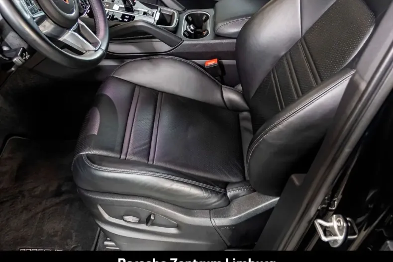 Porsche Cayenne din 2023 cu 43.900 km - oferta POR167324 - foto 17