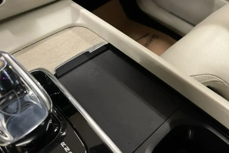 Volvo XC60 din 2020 cu 124.685 km - oferta VOL167327 - foto 29