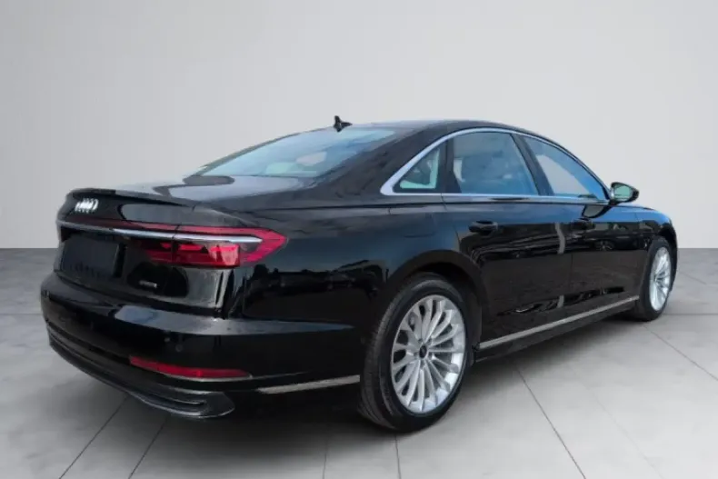 Audi A8 din 2023 cu 27.505 km - oferta AUD167329 - foto 4