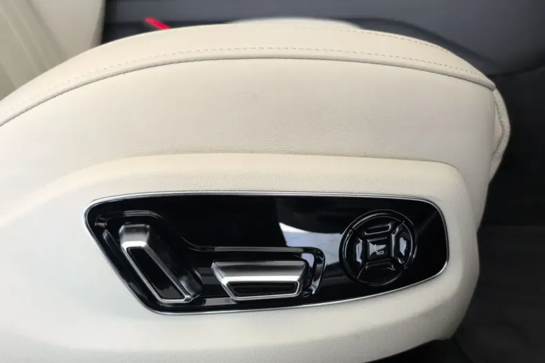 Audi A8 din 2023 cu 27.505 km - oferta AUD167329 - foto 31