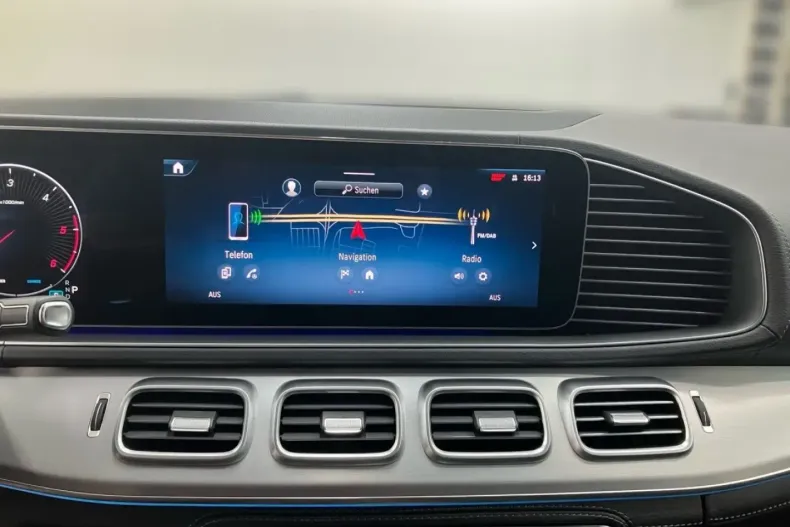 Mercedes-Benz GLE 450 din 2024 cu 9.232 km - oferta MER167339 - foto 9