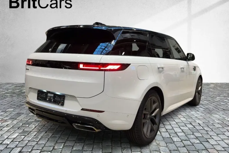 Land Rover Range Rover Sport din 2025 cu 10.758 km - oferta LAN167341 - foto 4
