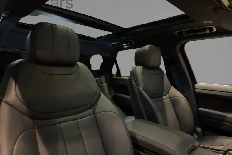 Land Rover Range Rover Sport din 2025 cu 10.758 km - oferta LAN167341 - foto 14