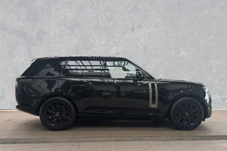 Land Rover Range Rover din 2024 cu 18.200 km - oferta LAN167342 - foto 6