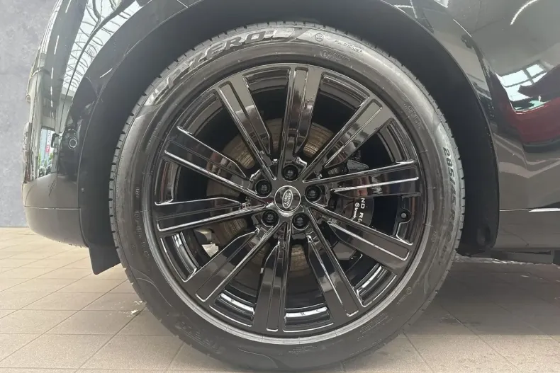 Land Rover Range Rover din 2024 cu 18.200 km - oferta LAN167342 - foto 9