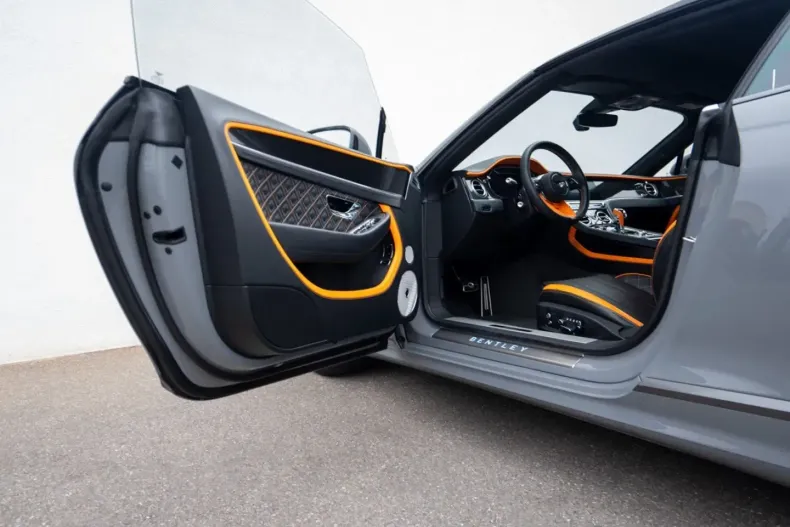 Bentley Continental GTC din 2024 cu 8.777 km - oferta BEN167345 - foto 9