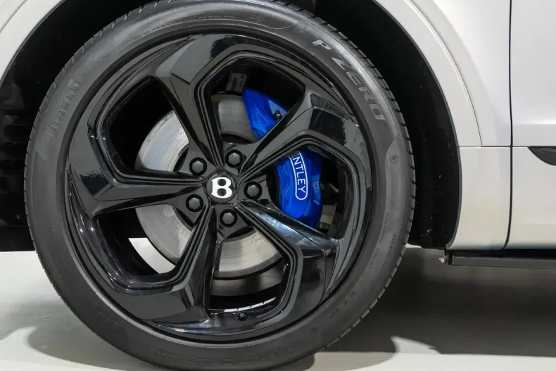 Bentley Bentayga din 2025 cu 5.960 km - oferta BEN167347 - foto 7