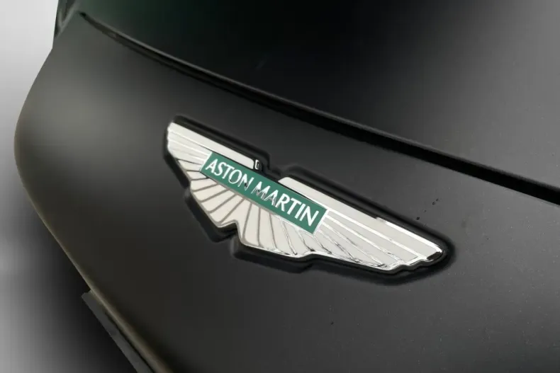 Aston Martin V8 Vantage din 2024 cu 5.400 km - oferta AST167350 - foto 7