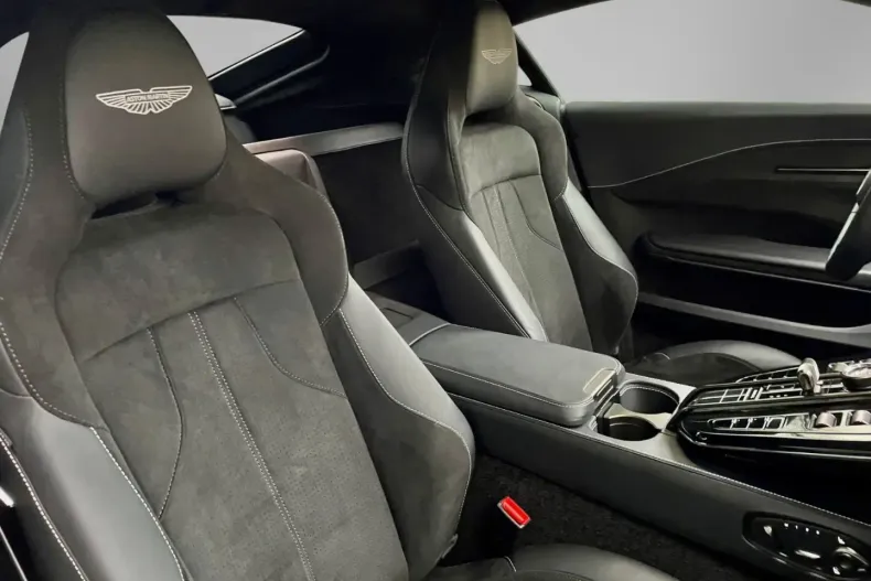 Aston Martin V8 Vantage din 2024 cu 5.400 km - oferta AST167350 - foto 19