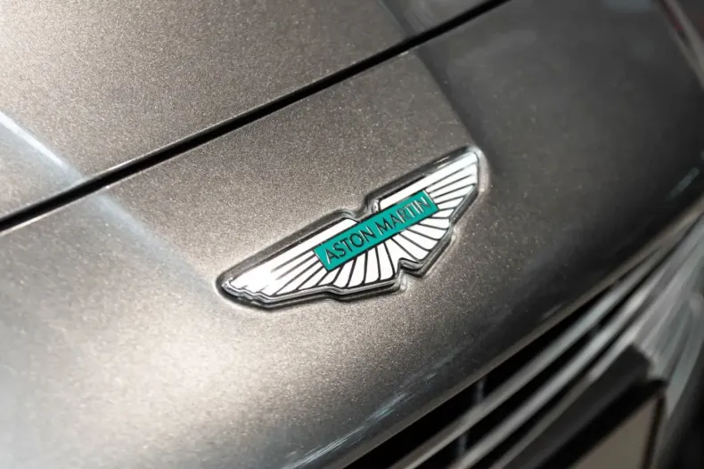 Aston Martin Vanquish din 2025 cu 9.999 km - oferta AST167351 - foto 17