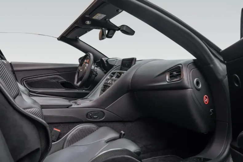 Aston Martin DBS din 2024 cu 6.500 km - oferta AST167354 - foto 25