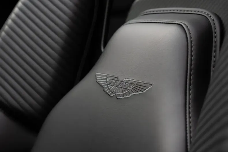 Aston Martin DBS din 2024 cu 6.500 km - oferta AST167354 - foto 30