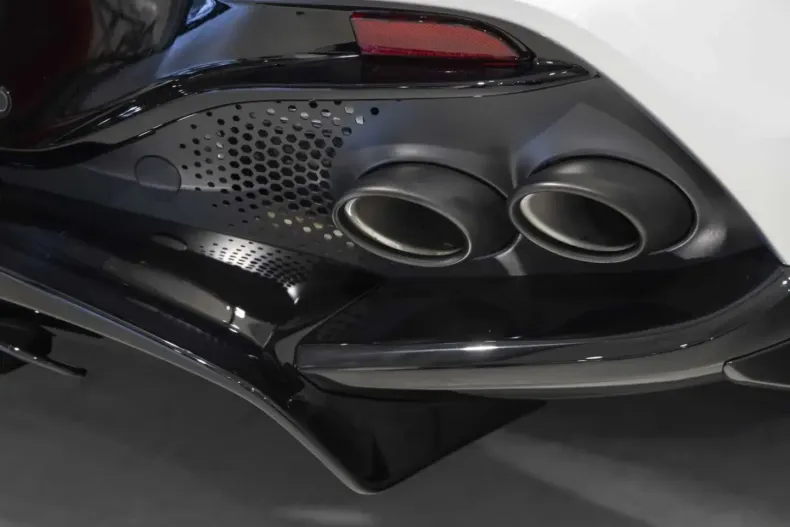 Aston Martin DBX din 2025 cu 12.500 km - oferta AST167355 - foto 15