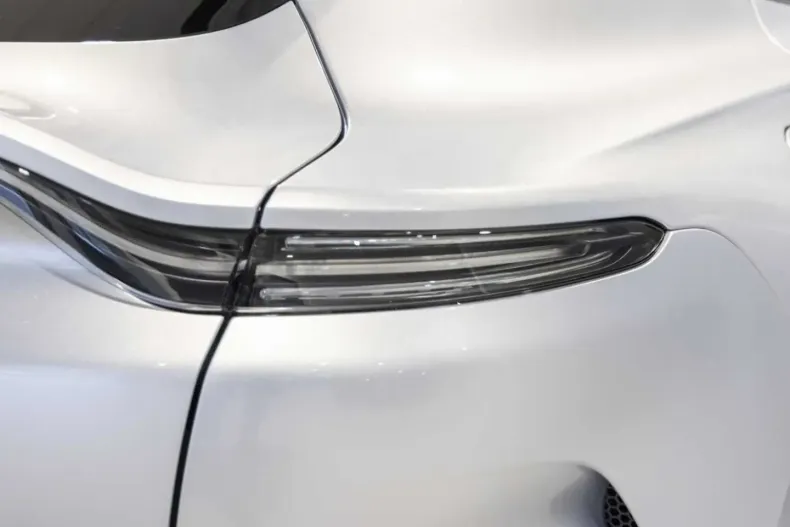 Aston Martin DBX din 2025 cu 12.500 km - oferta AST167355 - foto 17