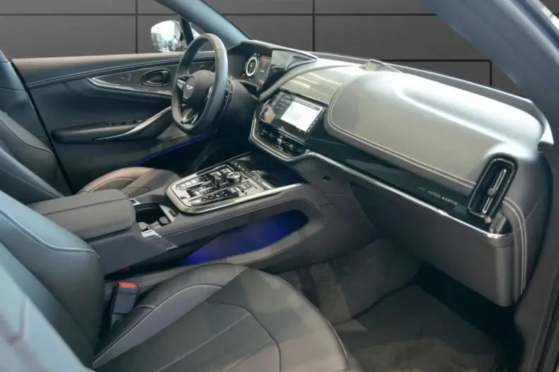 Aston Martin DBX din 2024 cu 6.490 km - oferta AST167356 - foto 13