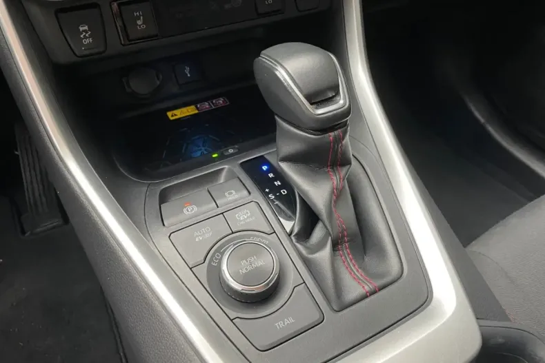 Toyota RAV4 din 2022 cu 68.540 km - oferta TOY167357 - foto 23