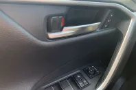 Toyota RAV4 din 2022 cu 66.093 km - oferta TOY167359 - foto 12