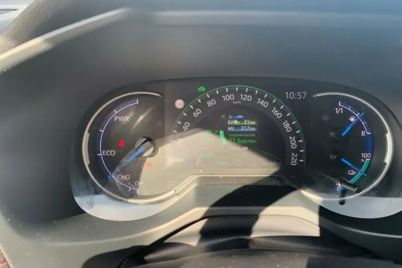 Toyota RAV4 din 2022 cu 66.093 km - oferta TOY167359 - foto 14