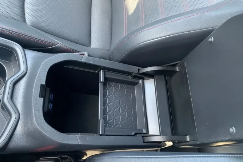 Toyota RAV4 din 2022 cu 66.093 km - oferta TOY167359 - foto 20