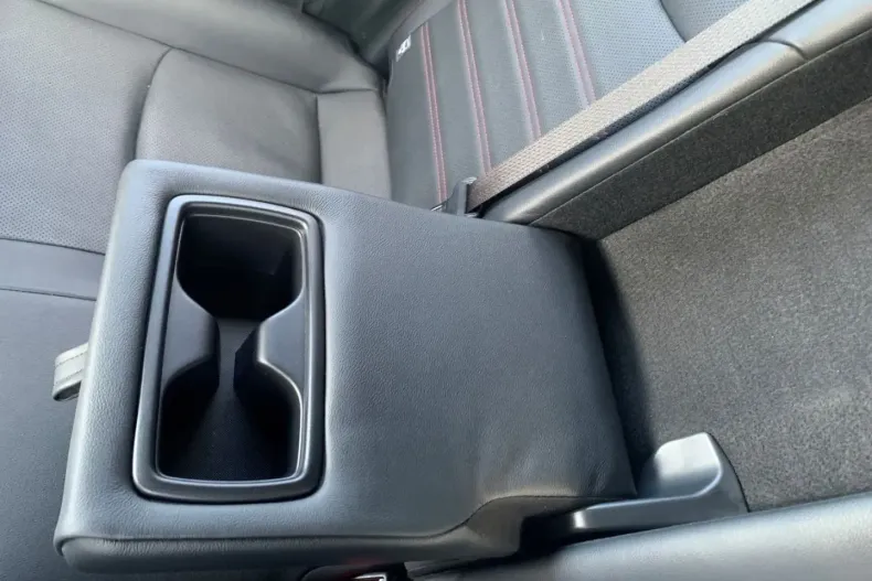 Toyota RAV4 din 2022 cu 66.093 km - oferta TOY167359 - foto 28