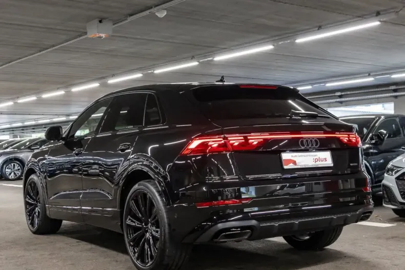 Audi Q8 din 2025 cu 8.301 km - oferta AUD167362 - foto 4