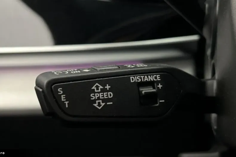 Audi Q8 din 2023 cu 18.112 km - oferta AUD167364 - foto 8