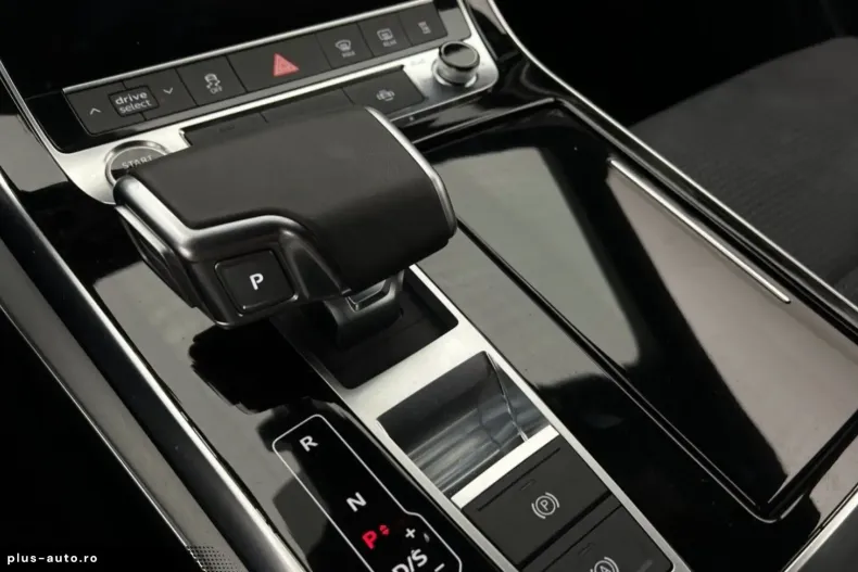 Audi Q8 din 2023 cu 18.112 km - oferta AUD167364 - foto 12